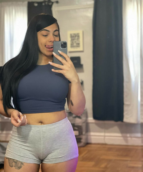 Photo nue de fuite OnlyFans de Kaylinx