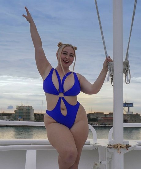 Niki Peacock OnlyFans泄露裸照