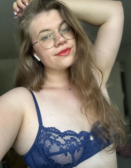 Naken lekkede OnlyFans-bilde av Lina Love