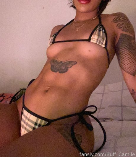 Buffcamile naked leaks OnlyFans pic