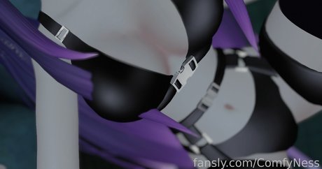 Alasti lekkinud OnlyFans-i pilt Comfyness