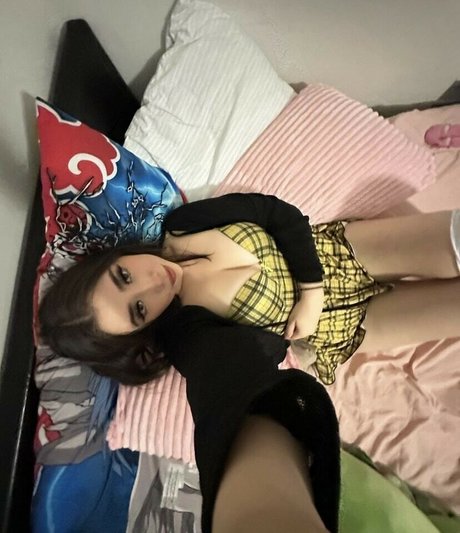 Naakte gelekte OnlyFans-foto van Mrsuwu14