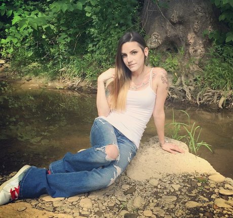 Alasti lekkinud OnlyFans-i pilt Jenny Mcbride