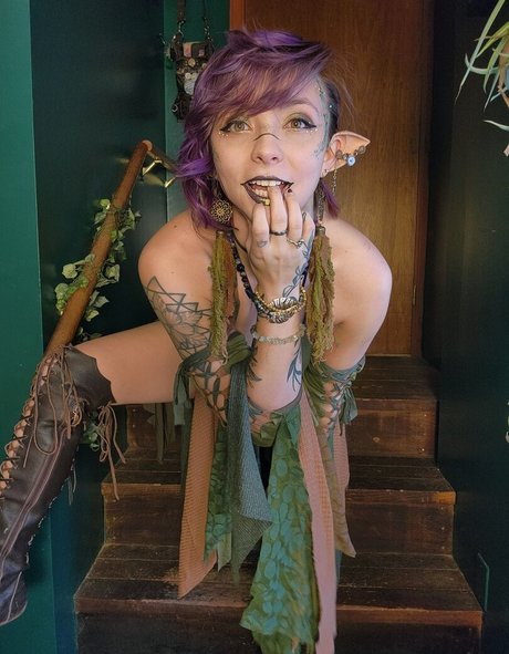 Обнаженная фотография утечки OnlyFans от Mavissky