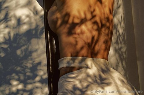 Alasti lekkinud OnlyFans-i pilt Miranowhere