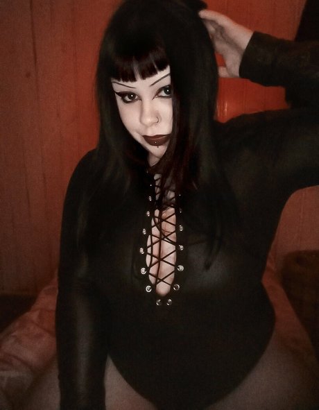 Dehmonianyx OnlyFansリークヌード写真