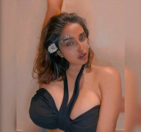 Foto desnuda filtrada de OnlyFans de Nayoni Dutta