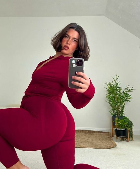 Pearlmariaf naked leaks OnlyFans pic