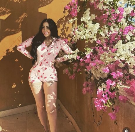 OnlyFans-model Elmaghrabyn