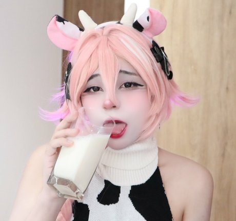 Обнаженная фотография утечки OnlyFans от Pocketsora