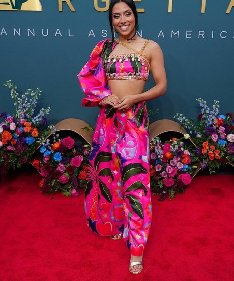 Michelle Khare OnlyFans泄露裸照