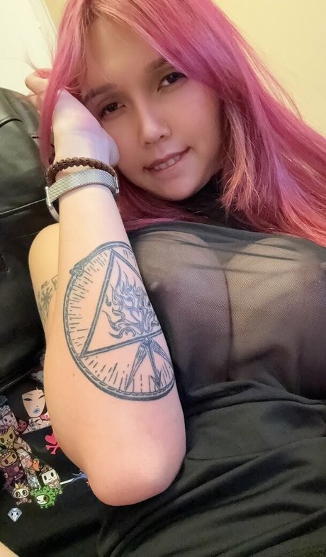 Naken läckt OnlyFans-bild av Ada822