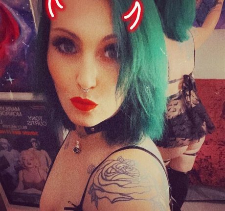 Foto desnuda filtrada de OnlyFans de Curiouscreature