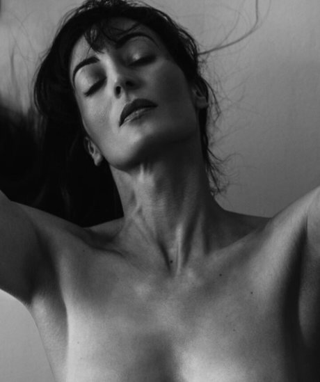 Обнаженная фотография утечки OnlyFans от Laetitia Eido