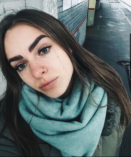 Nahá fotka uniklých OnlyFans od Nikolinanikolina