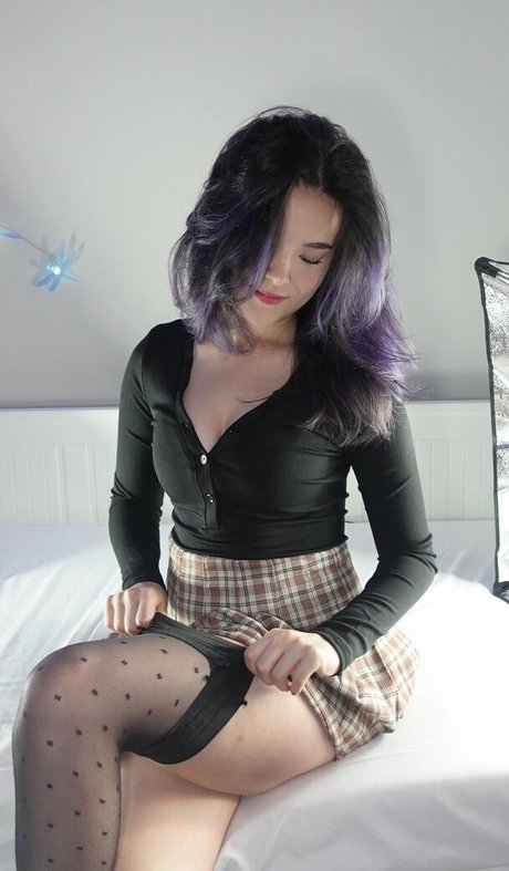 Обнаженная фотография утечки OnlyFans от Themishkabear