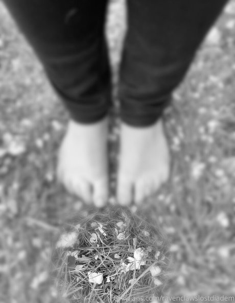 Alasti lekkinud OnlyFans-i pilt Ravenclawslostdiadem