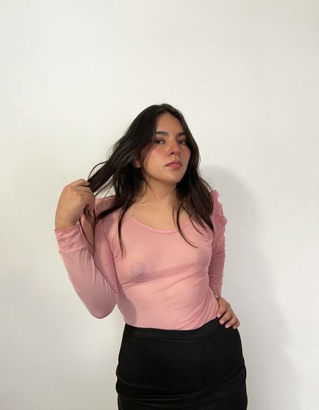 Harper Vizcarra OnlyFansリークヌード写真