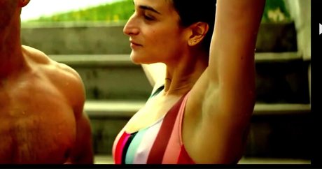 Jenny Slate naked leaks OnlyFans pic