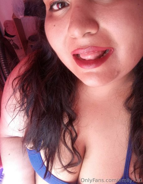 OnlyFans-model Emily726