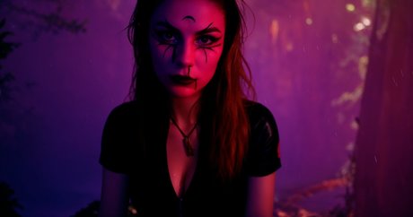 Nacktes geleaktes OnlyFans-Foto von Violettapurpur