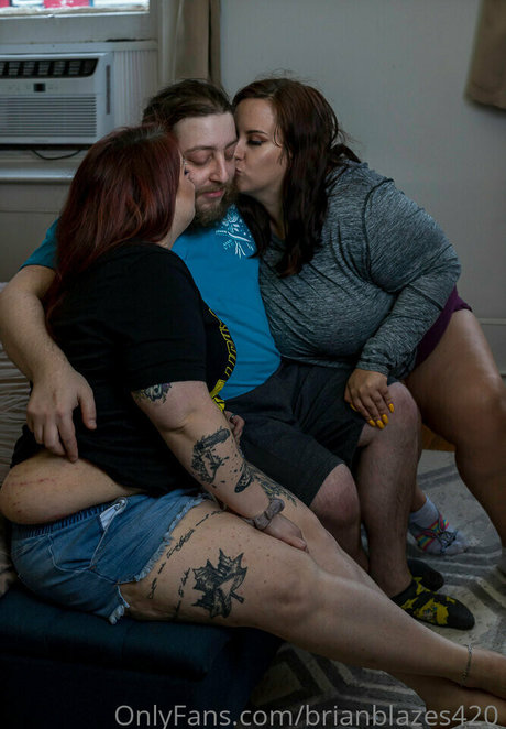 Nacktes geleaktes OnlyFans-Foto von Brianblazes420