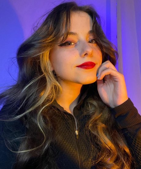 Naken lekkede OnlyFans-bilde av Gil Liany