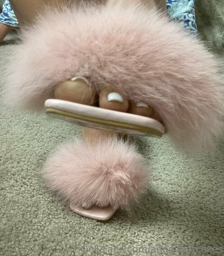 Nacktes geleaktes OnlyFans-Foto von Angelfootcakes