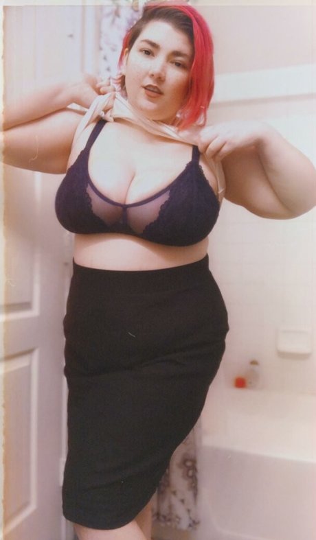 Naakte gelekte OnlyFans-foto van Pastelfurious