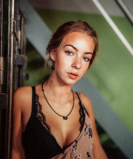 Nahá fotka uniklých OnlyFans od Hedwigtr