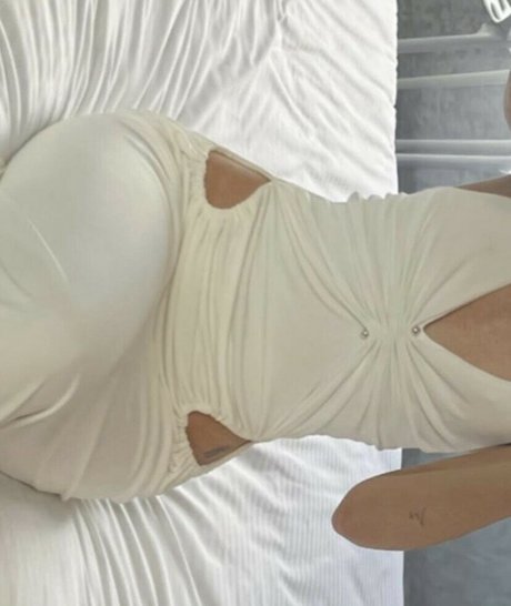 Alasti lekkinud OnlyFans-i pilt Summer Everitt