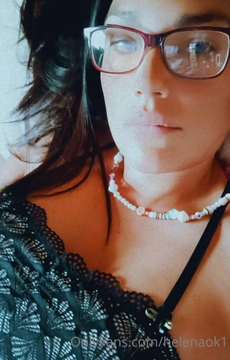 Foto desnuda filtrada de OnlyFans de Helenaok1