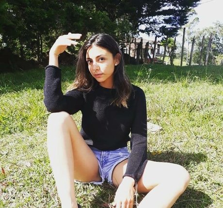 Nahá fotka uniklých OnlyFans od Manuela Velez