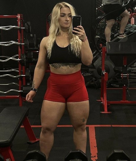 Nahá fotka uniklých OnlyFans od Kelsaay