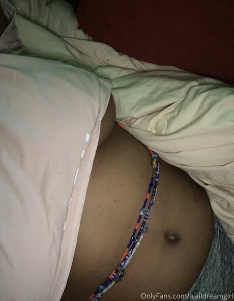 Alasti lekkinud OnlyFans-i pilt Goddessvenus2u