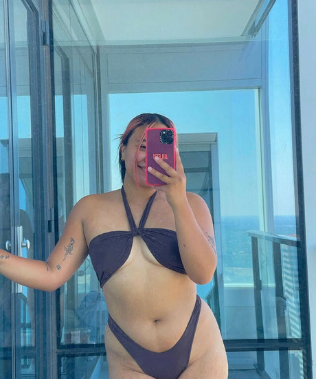 Naken lekkede OnlyFans-bilde av Aileenchristineee