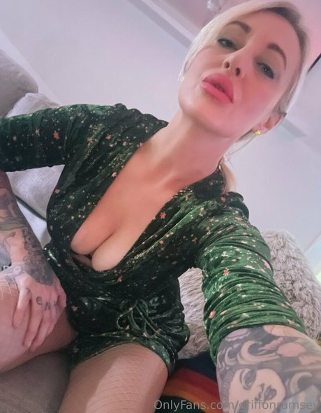 Naken läckt OnlyFans-bild av Griffonramsey
