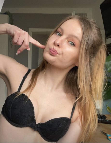 Naken lekkede OnlyFans-bilde av Kristina Olsen