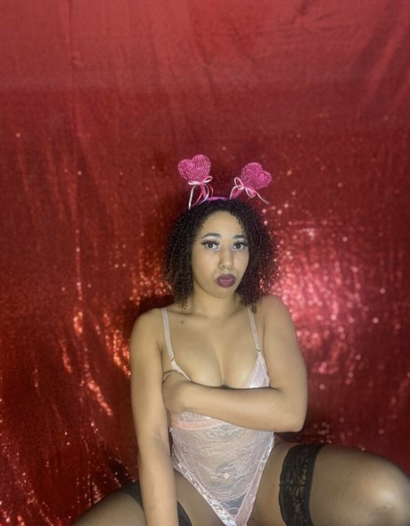 Alasti lekkinud OnlyFans-i pilt Goddessmostwanted