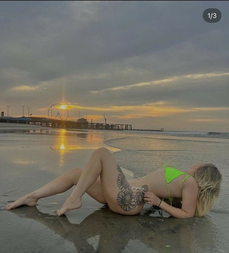 Nacktes geleaktes OnlyFans-Foto von Keykeyxoxo