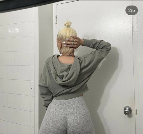 Nacktes geleaktes OnlyFans-Foto von Villawase