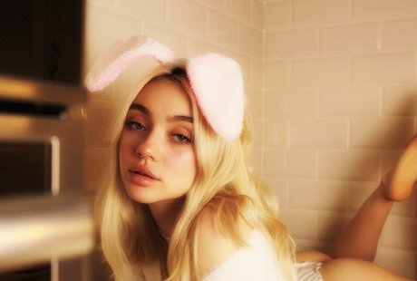 Nacktes geleaktes OnlyFans-Foto von Adelewilson