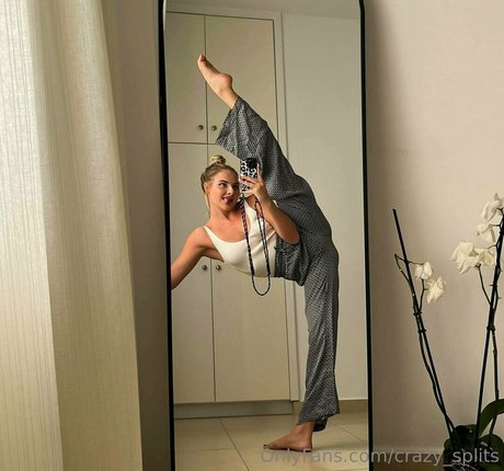 Nacktes geleaktes OnlyFans-Foto von Crazysplits