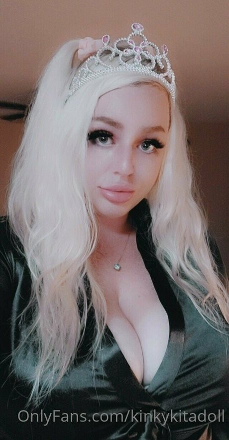 Foto di nudo di fuga di OnlyFans di Kinkykitadoll
