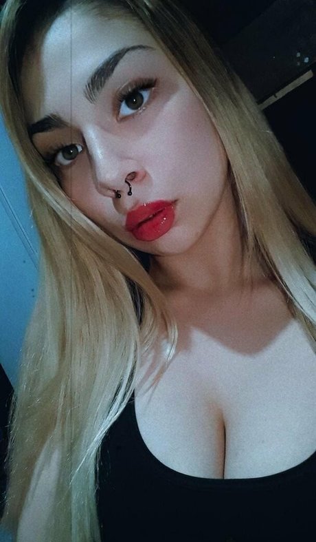 Natalybabyy OnlyFansリークヌード写真