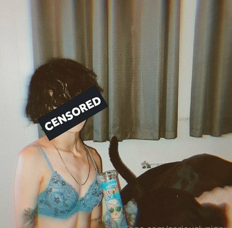 Nahá fotka uniklých OnlyFans od Seriouslyzippy