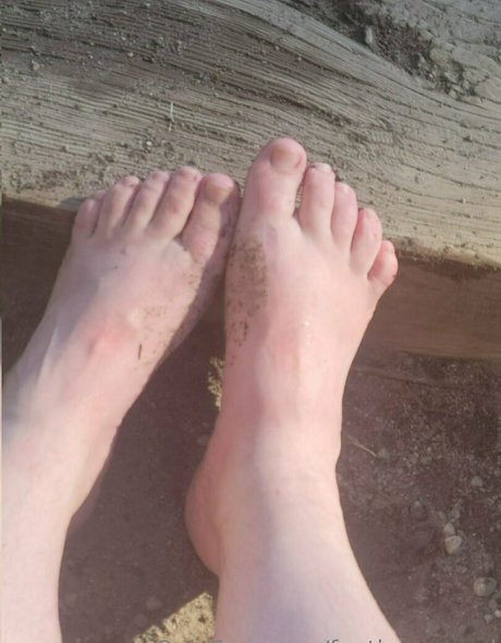 Footlooseand naked leaks OnlyFans pic