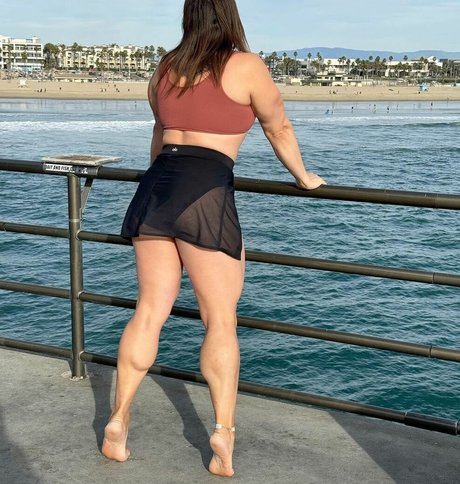 Alasti lekkinud OnlyFans-i pilt Eva The Supergirl