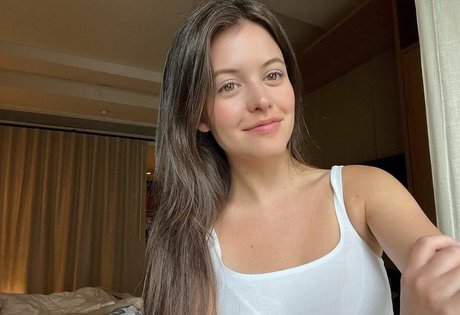 Nahá fotka uniklých OnlyFans od Sara Waisglass