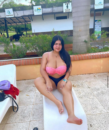 Foto di nudo di fuga di OnlyFans di Guada Gamarra